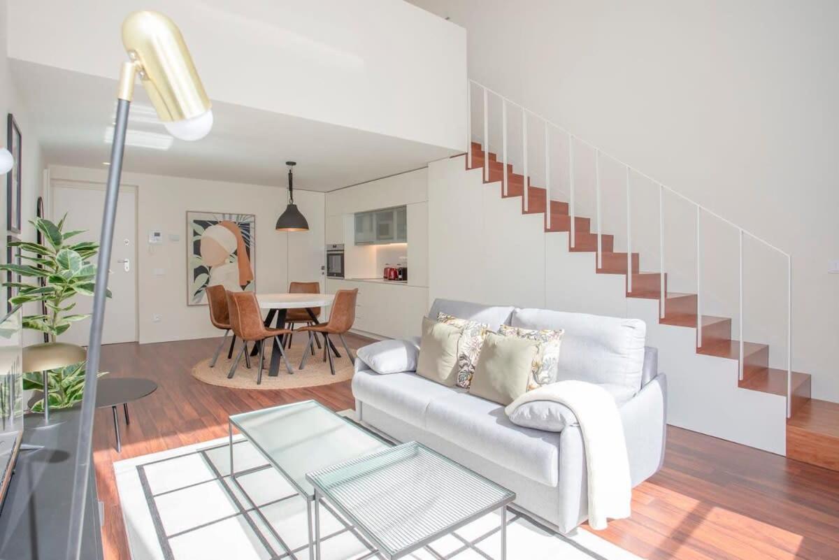 Liiiving In Porto - Luxury Gallery Apartments المظهر الخارجي الصورة