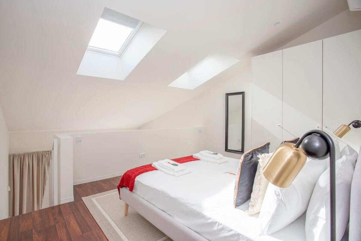 Liiiving In Porto - Luxury Gallery Apartments المظهر الخارجي الصورة